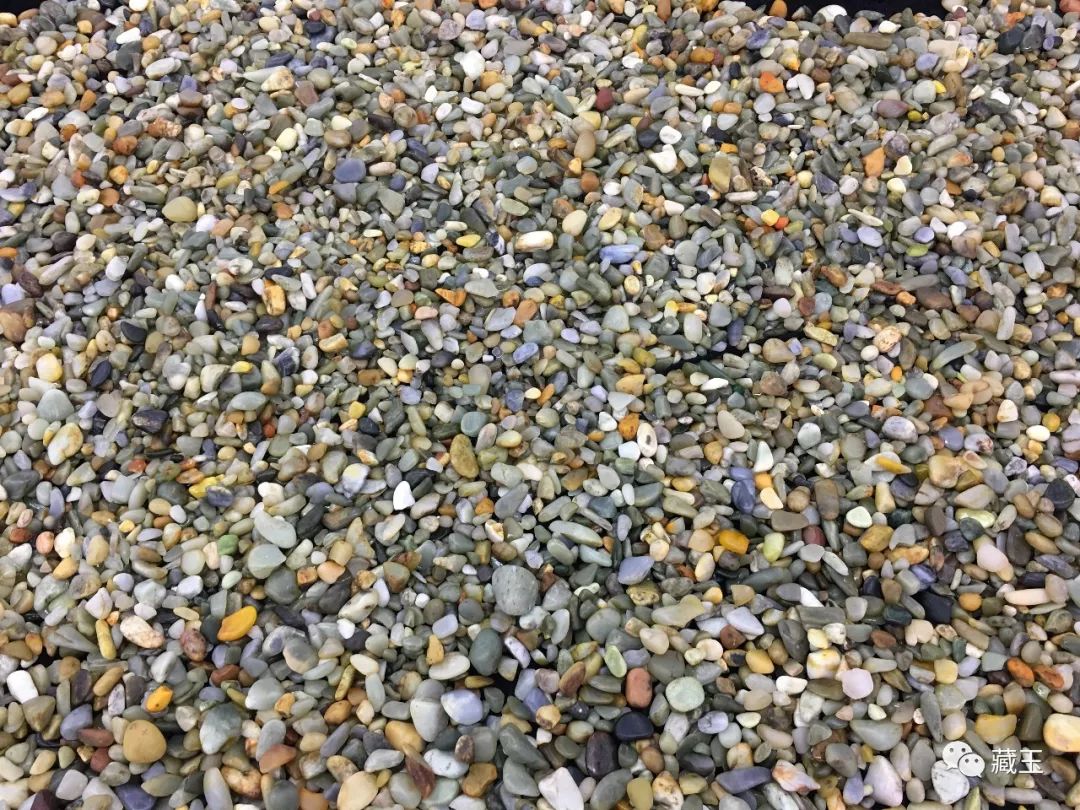 一个是60一颗,一个是10000一克……