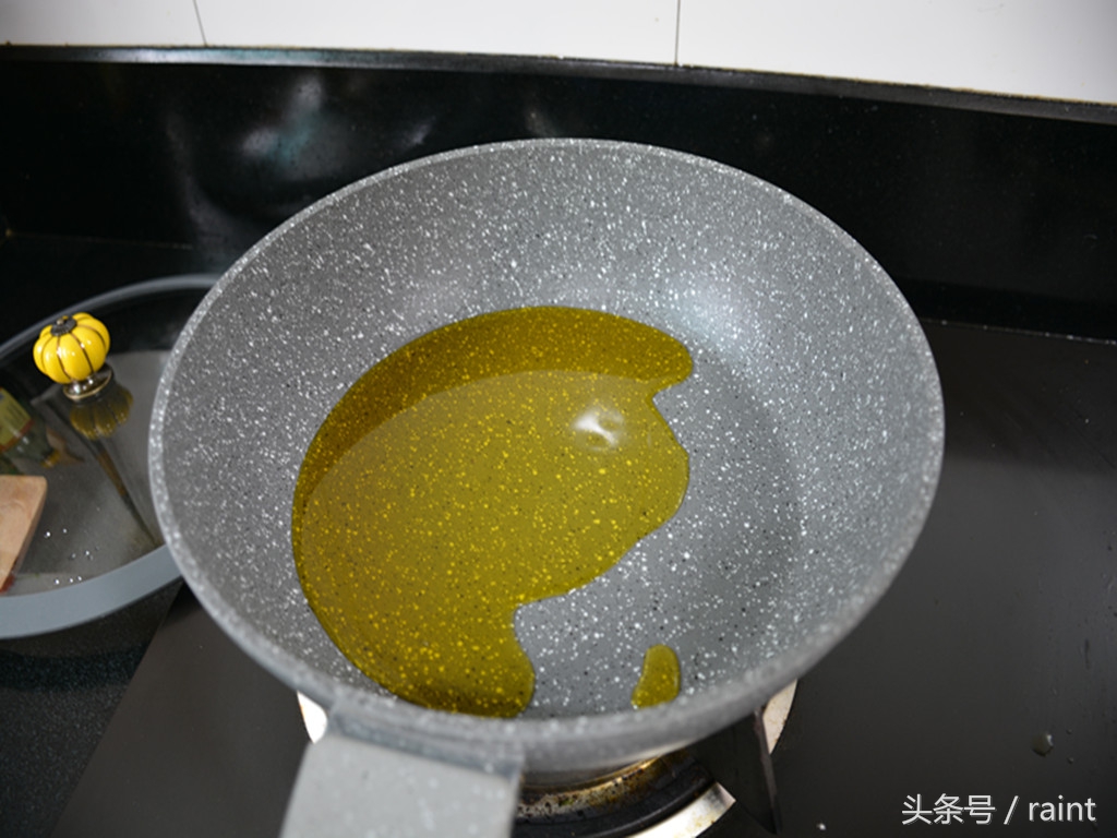 爱上厨房爱上做饭,爱上厨房火龙果米酒