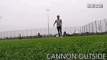 50种个人足球技巧训练,100个足球过人技巧gif