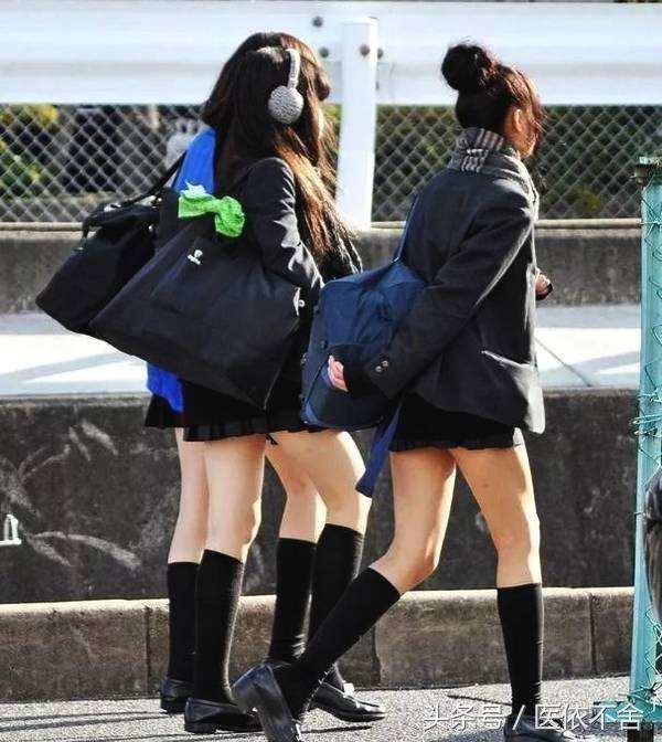 体寒的人夏天穿裙子好吗,夏天穿中长裙对身体有害吗