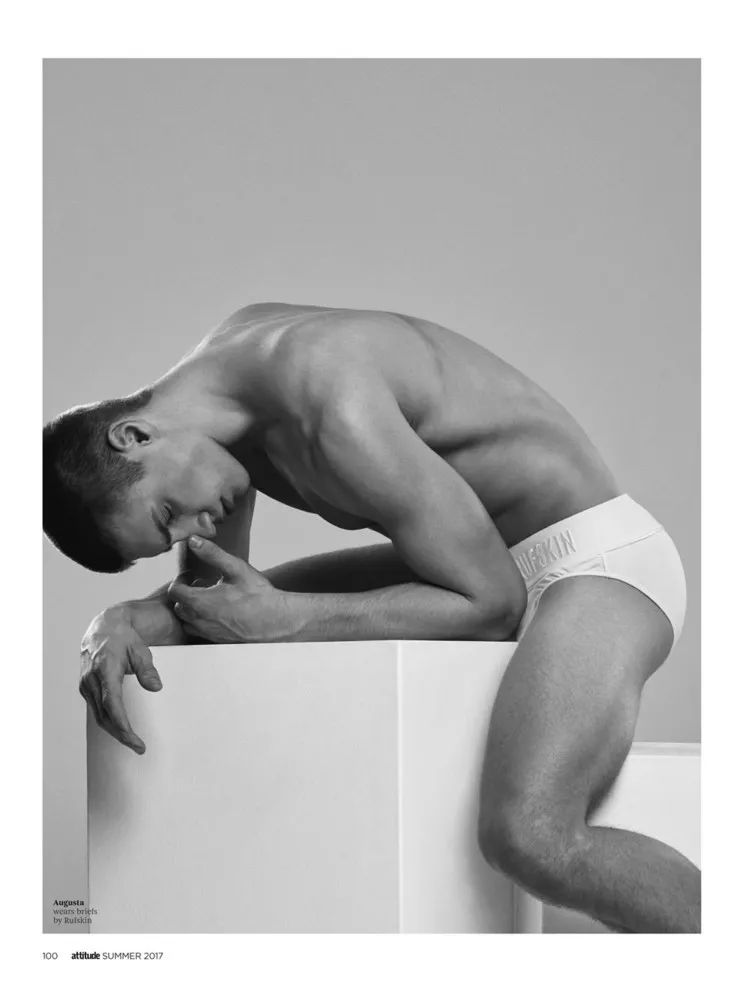 专门拍广告的男网红,专拍侧脸的男网红