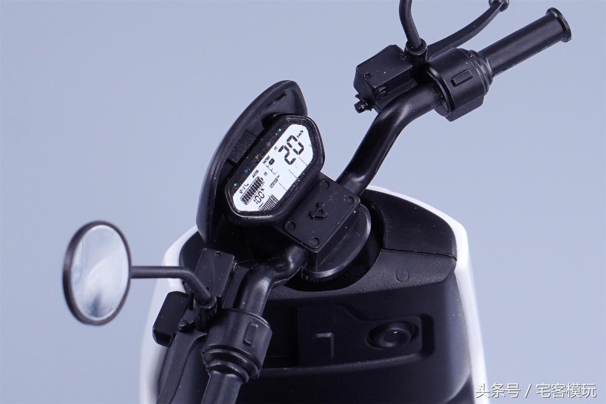 小牛电动车n1s动力版多少ah,76v100a小牛n1s尺寸