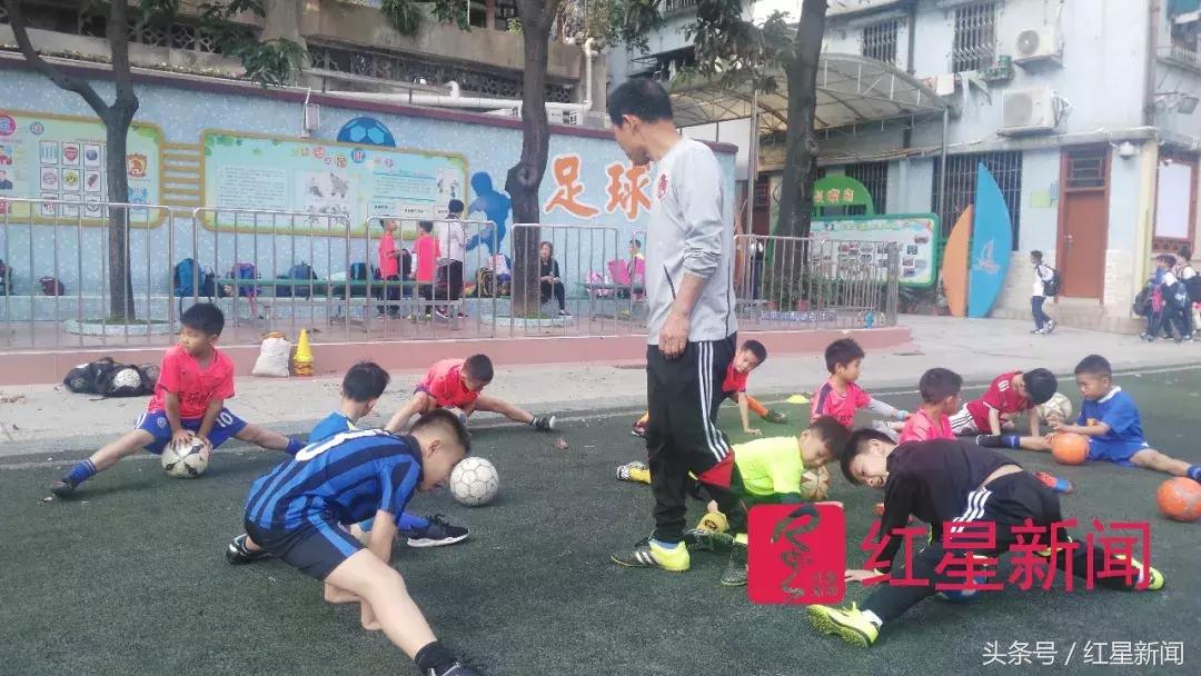 涓浗瓒崇悆杩愬姩鍛樻潃浜烘,2006骞村北涓滀竴灏戝勾琚垽鏃犳湡寰掑垜