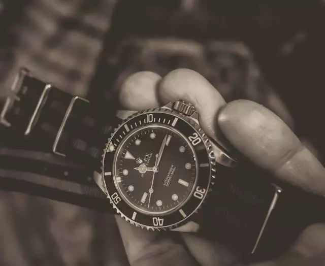 劳力士迪通拿和水鬼哪个好,劳力士迪通拿和水鬼区别