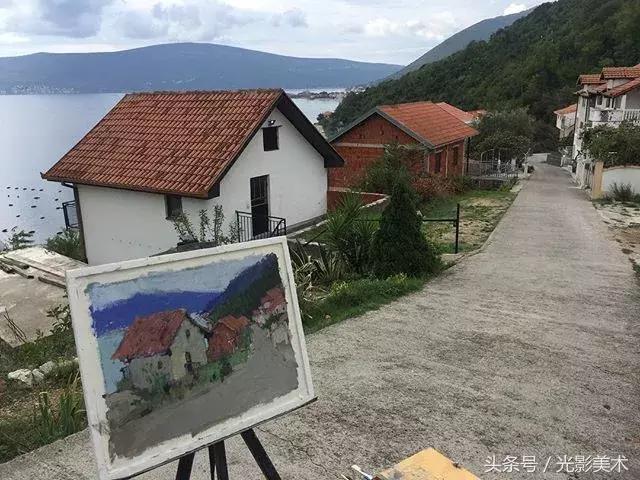 这幅画的美丽之处在于色彩平衡,这幅画的美丽之处在于色彩的平衡