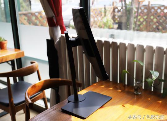 明基sw240专业摄影显示器,明基sw240价格是多少