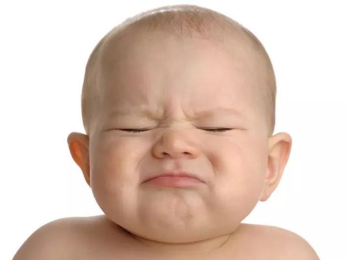 宝宝不拉粑粑还便秘怎么办,宝宝不拉粑粑是没吃饱吗