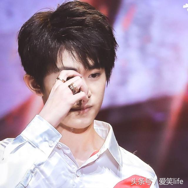 女人戒指的戴法和意义十个手指,戒指的戴法和意义十个手指