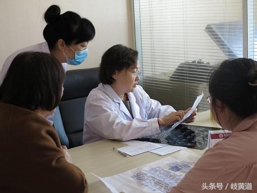 外阴肛周瘙痒什么原因,外阴瘙痒肛周瘙痒的原因