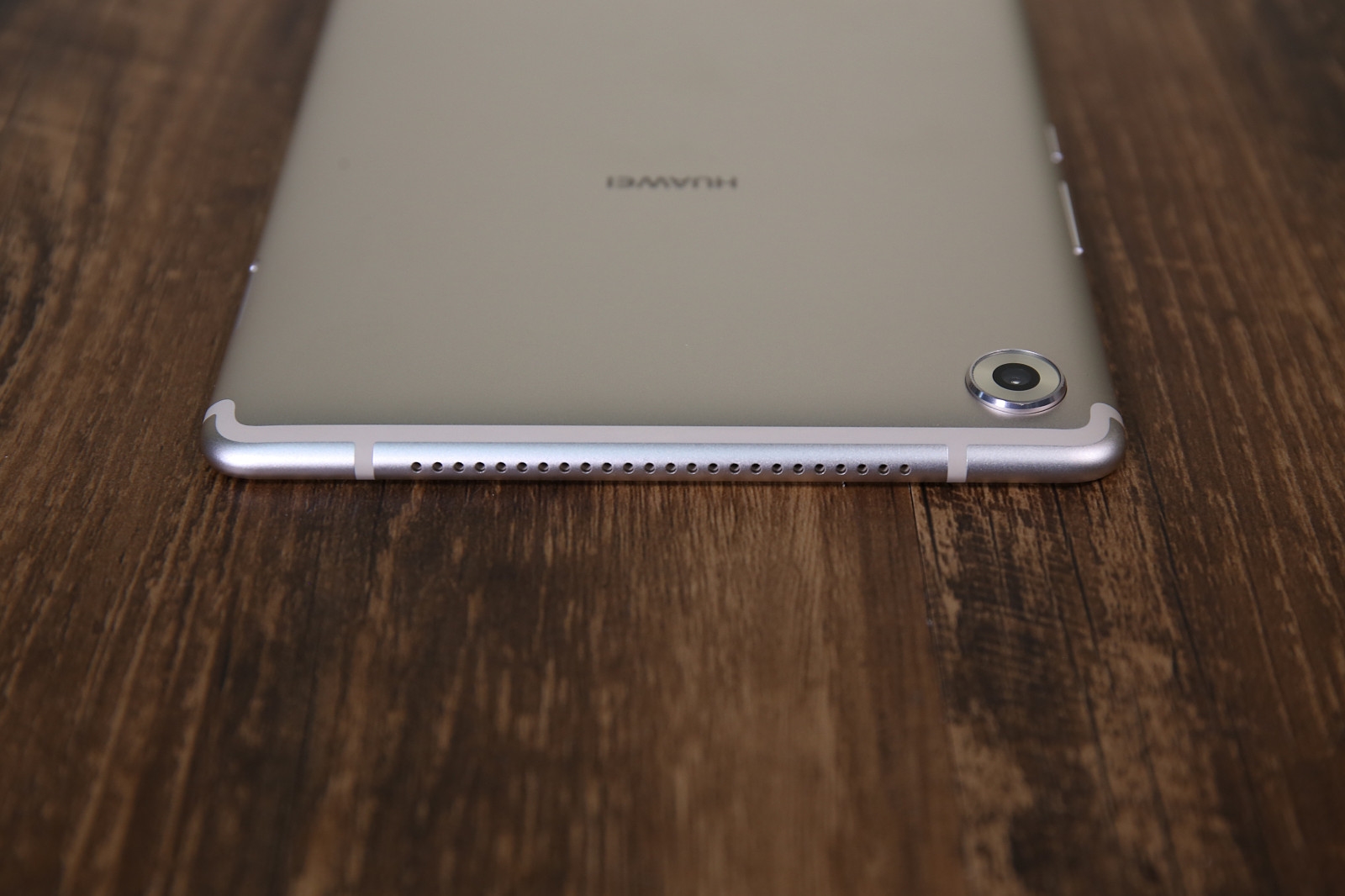 华为平板m8.4多少钱,华为平板m5测评及推荐