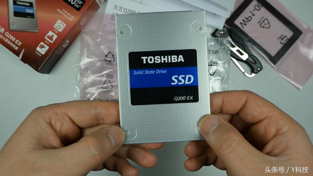 东芝固态硬盘q200评测,东芝q200exm.22280固态硬盘