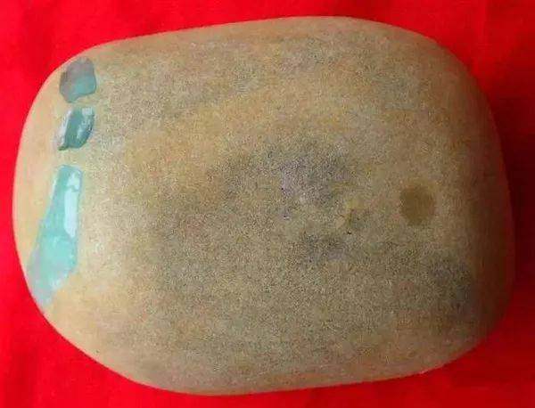 辨别原石真假最简单方法,原石怎么看真假鉴别方法