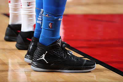 nba赛场球鞋特写,安踏kt8纪念科比