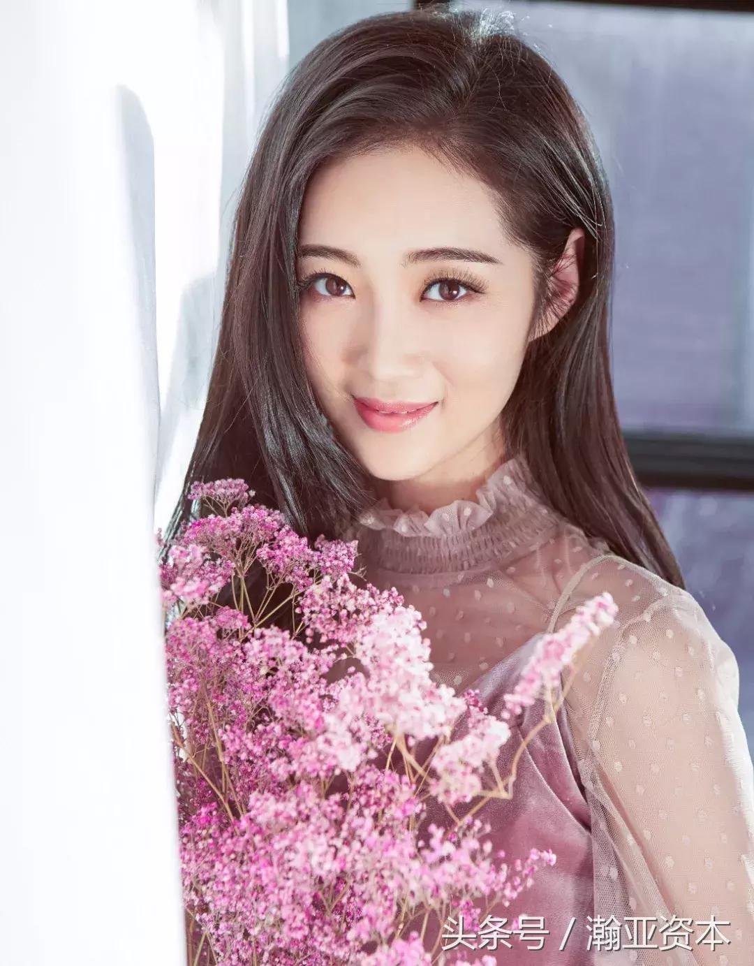 23岁的年轻宝妈创业,22岁创业女孩