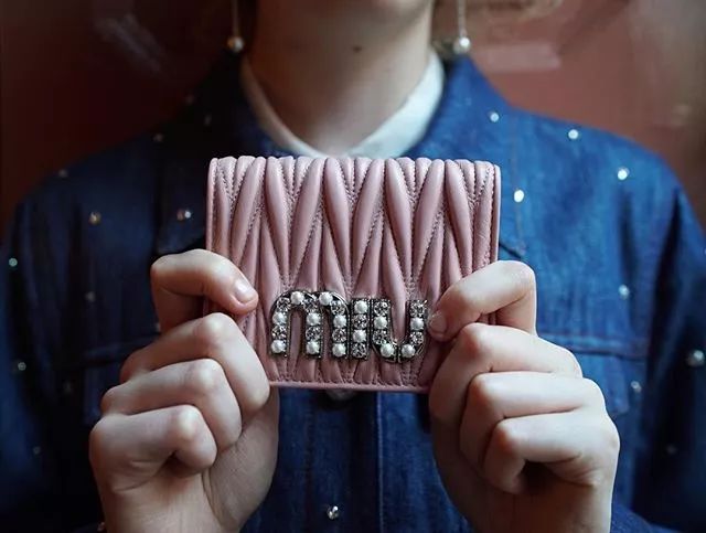 轻奢小众钱包女款 (适合学生党的短款钱包)