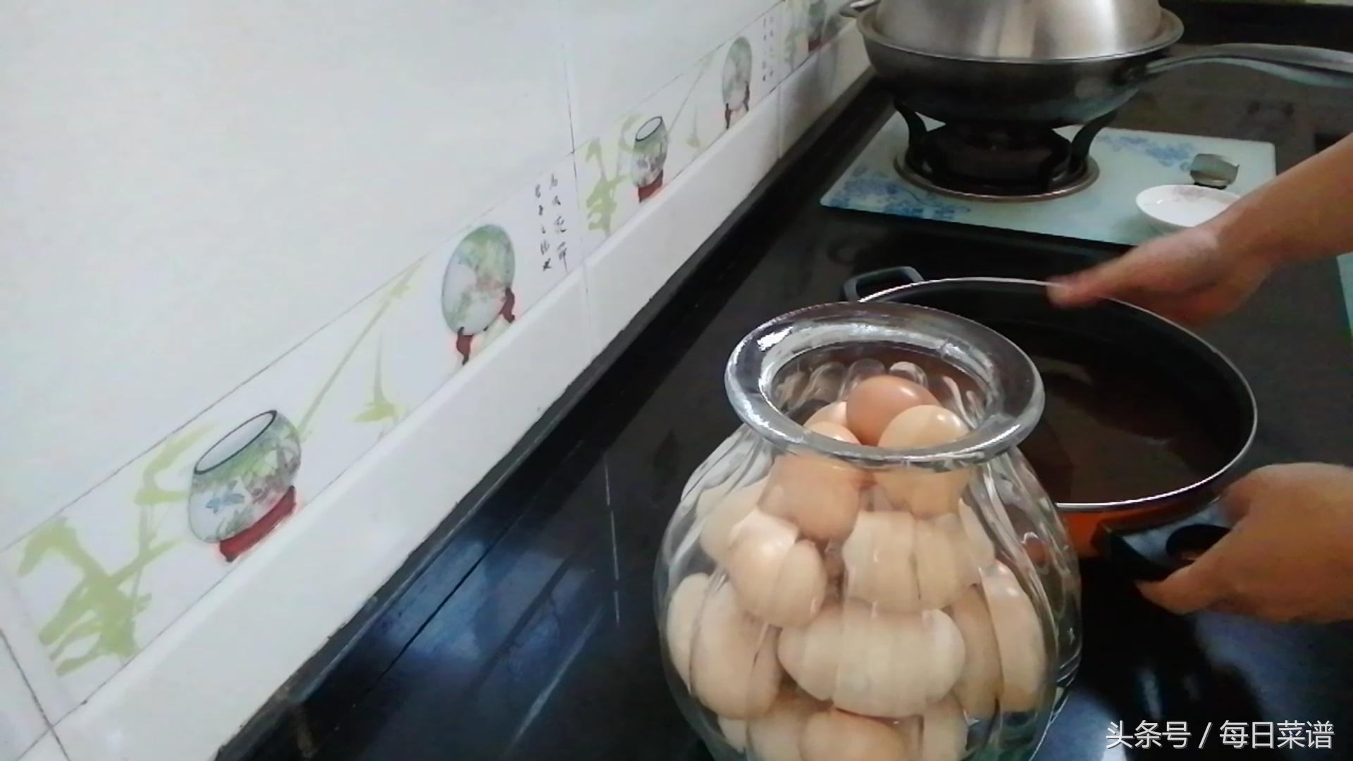 白酒腌鹅蛋出油的正确方法,腌鸡蛋鹅蛋的方法