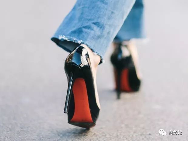 cl红底高跟鞋经典款多高,cl红底高跟鞋各个系列