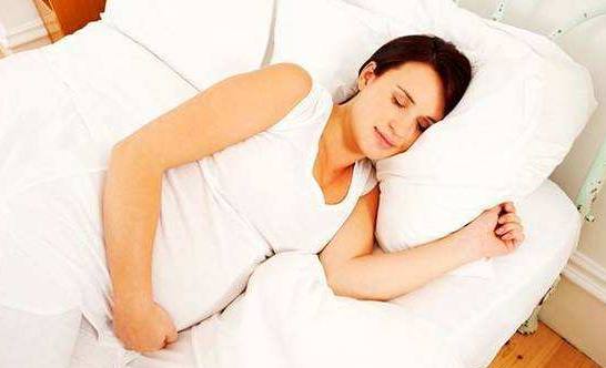 分娩羊水2度浑浊到3度浑浊会多久,孕晚期羊水浑浊是什么原因