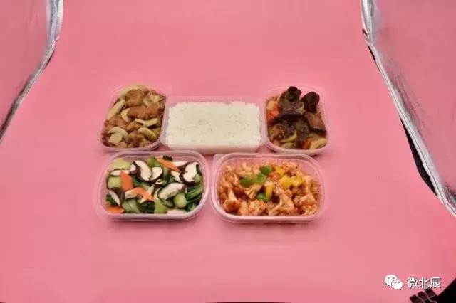 让北辰区老人吃的更舒服！每天15元，饭菜送到家~