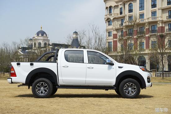 福田拓陆者e5可以装多少升的油,福田拓陆者e5柴油滤芯拆卸视频