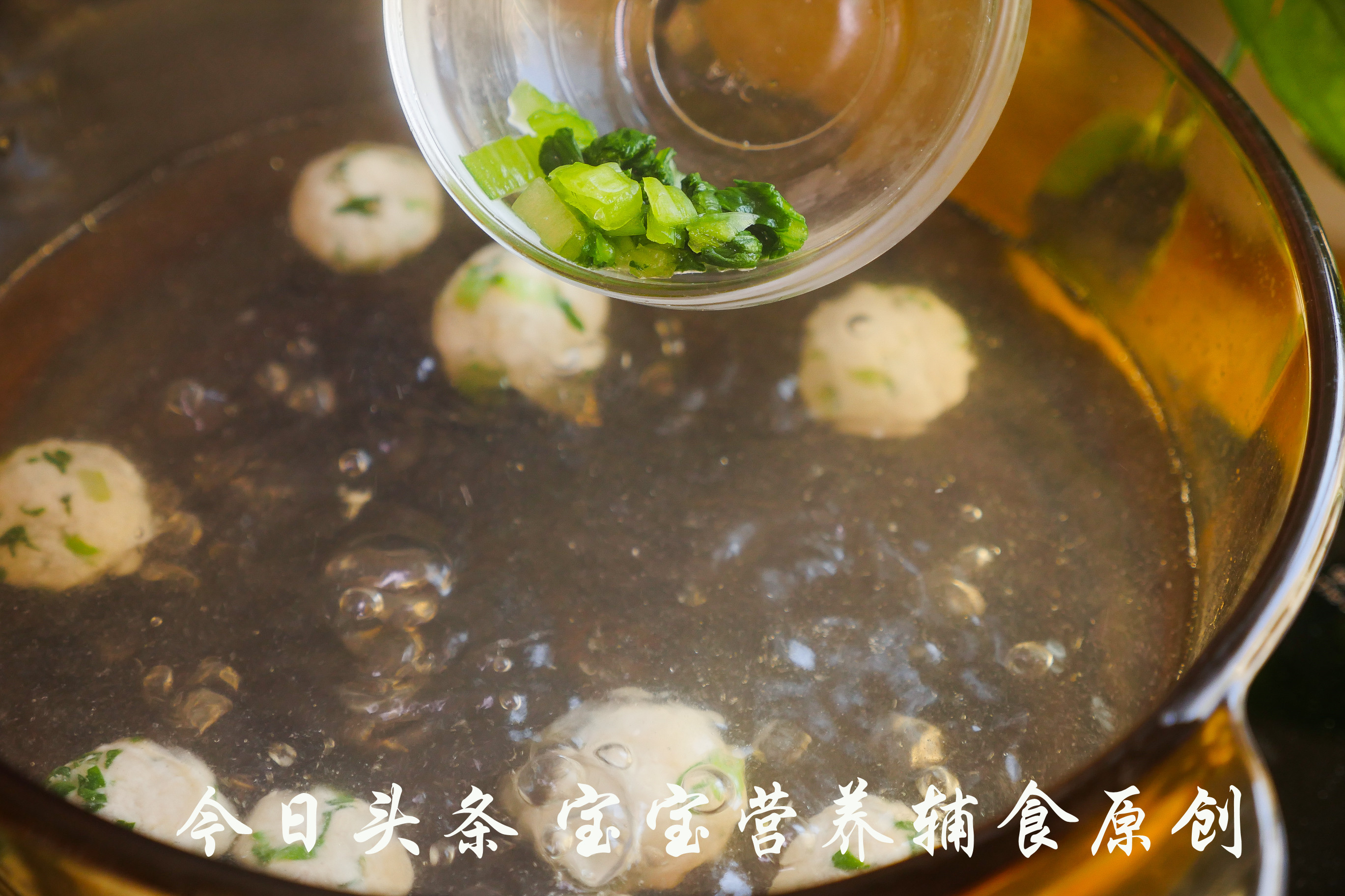 怎么锻炼宝宝牙齿咀嚼能力,只有两颗牙的宝宝怎么锻炼咀嚼