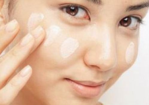 防晒霜总是觉得没涂到,为什么感觉防晒越涂越黑