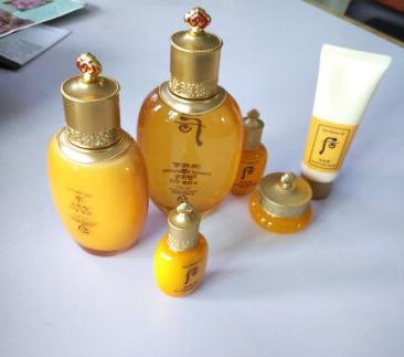 深扒行业内幕博主,大牌爽肤水避坑