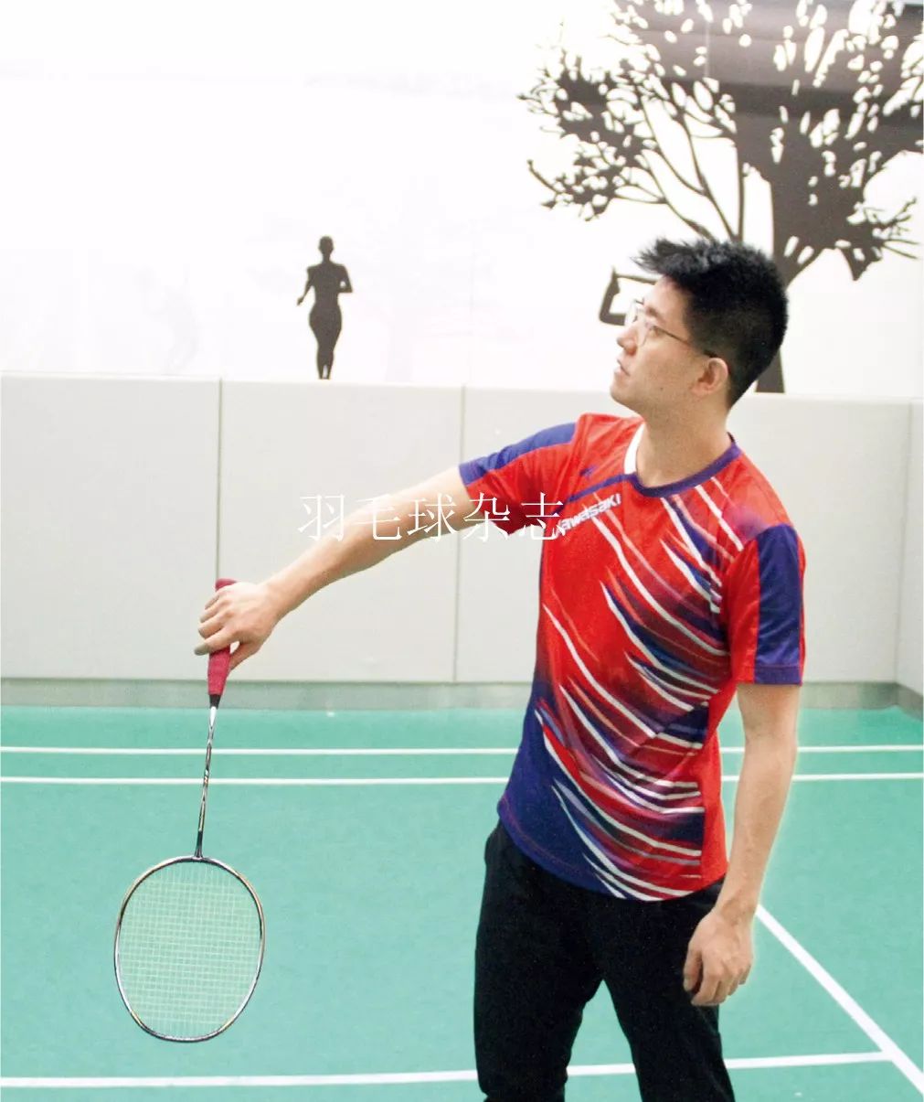 横拍反手攻球错误动作及纠正方法,反手攻球练习方法及常见错误纠正