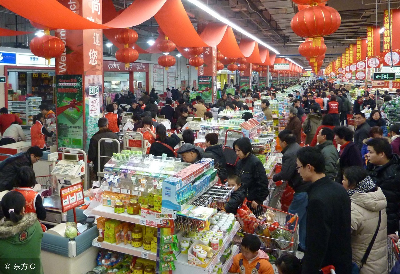 东西落在超市储存柜了怎么办,超市存包柜如果忘了取怎么办