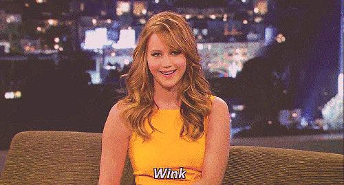 拔草红色小象彩妆盒,跟风入的网红平价彩妆