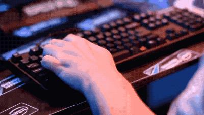 你能反杀！只要用了这个外挂