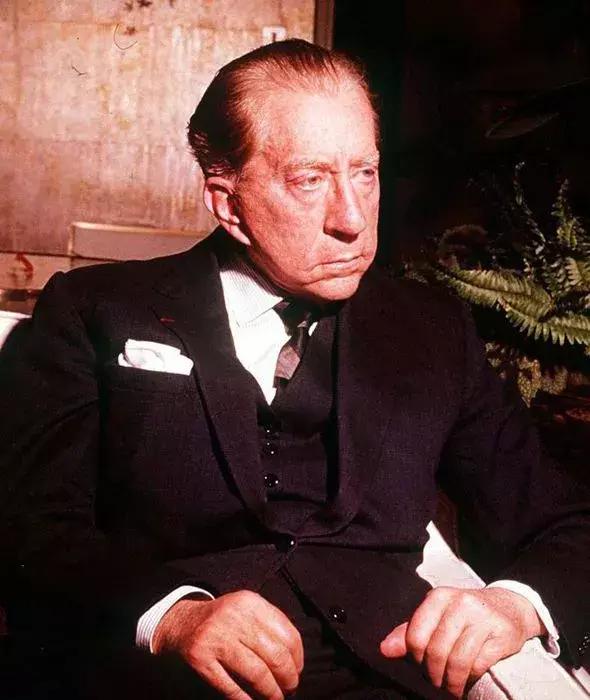 马未都钱哪来的,马未都国家的钱去哪了