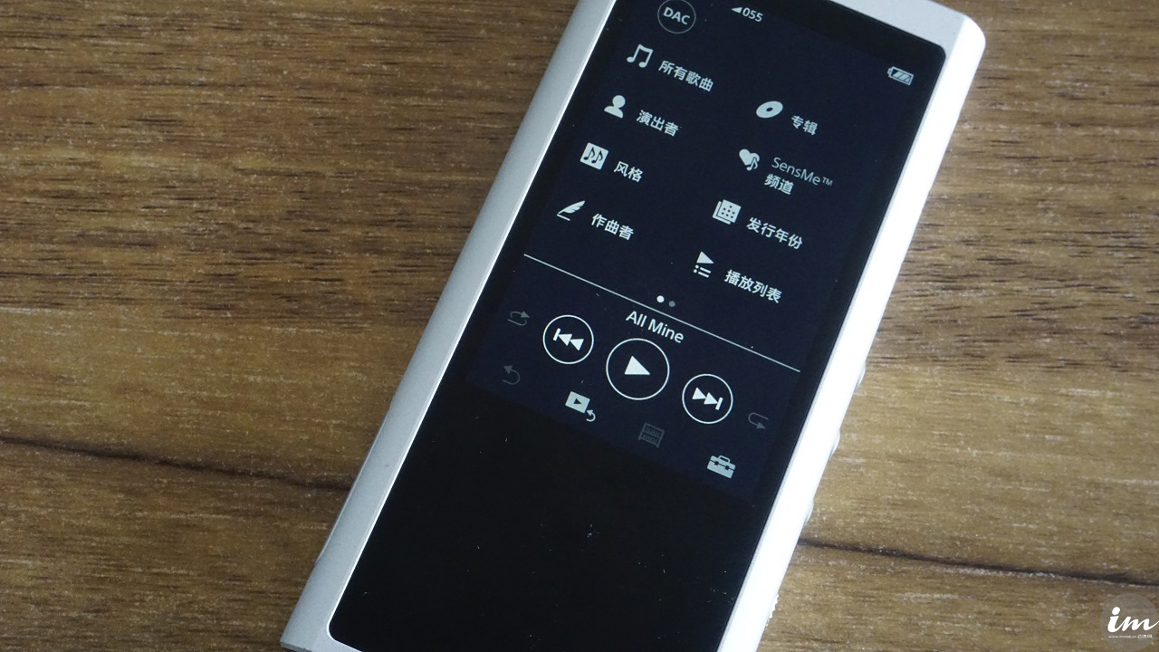 索尼zx100和zx300对比,索尼zx300尺寸