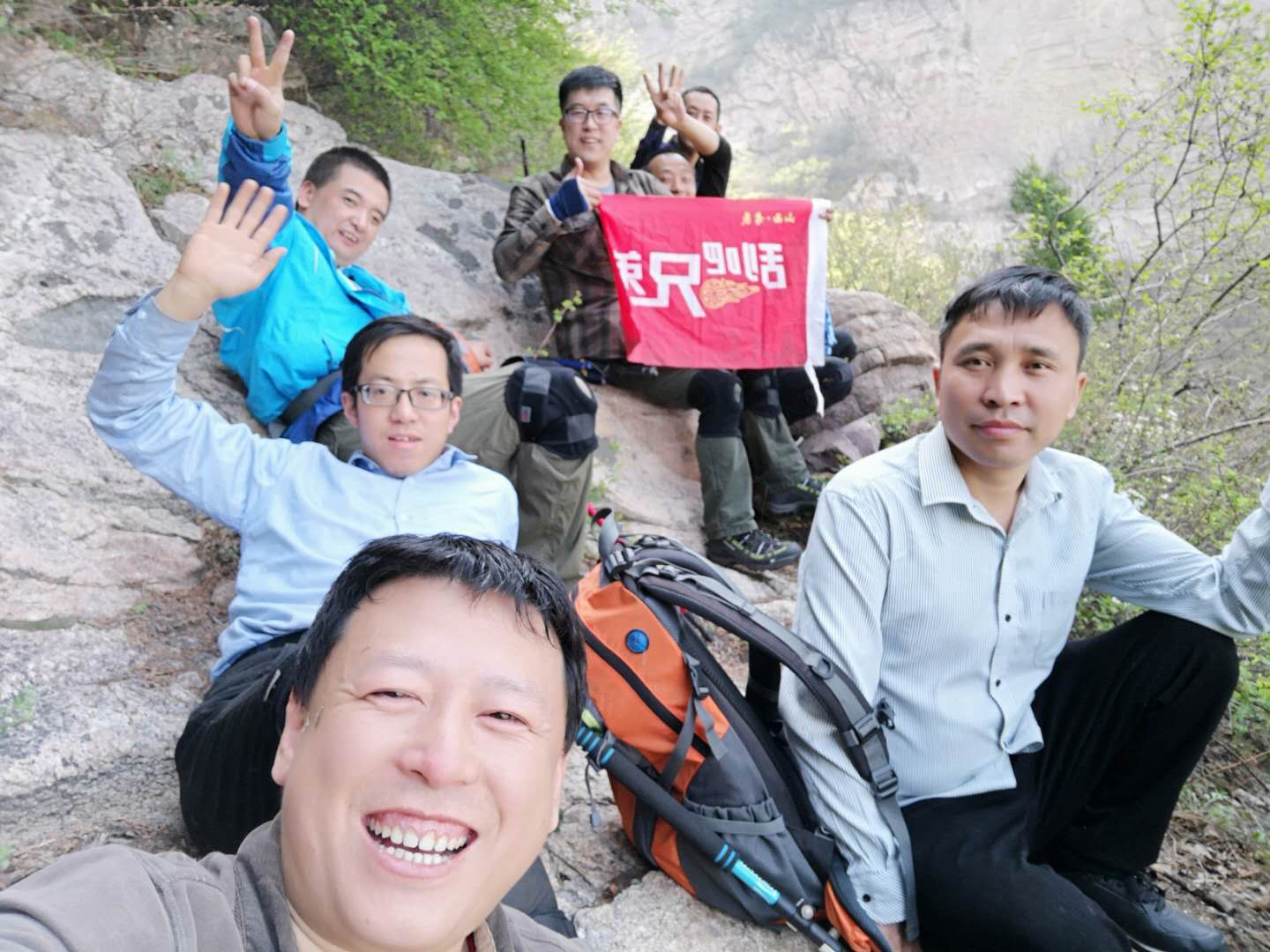 灵石村落徒步,徒步穿越山