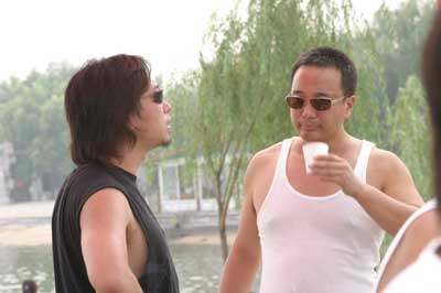 19岁因一则广告走红，曾过失杀死剧组演员，复出后娶小12岁娇妻