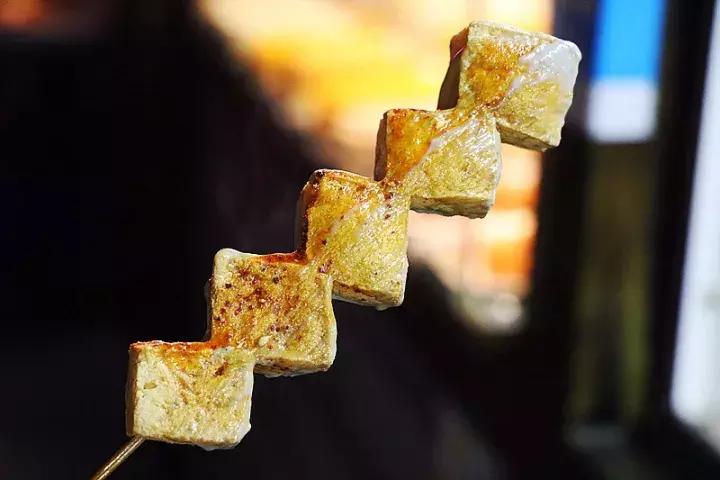 集齐大连7家好吃的臭豆腐小店,大连美食推荐必吃臭豆腐