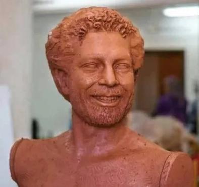 萨拉赫：划破埃及足球的黑夜