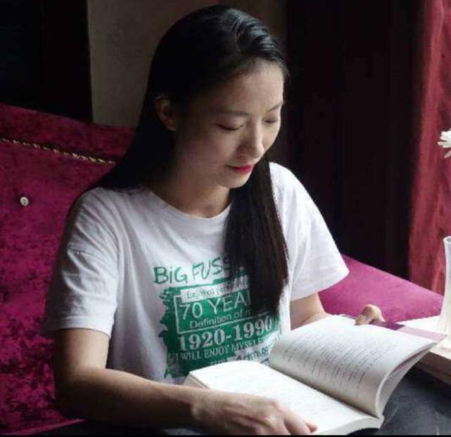 兼职写作月入过万,靠写作兼职月入过万