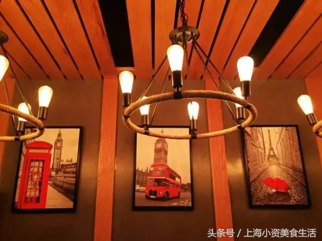 读书季让我们一起走进书香,读书环境优美的书店