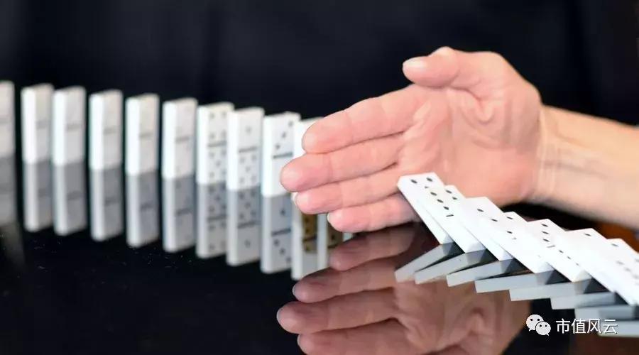 “黄金壳”沉浮录：掏空了金山银山后的荣华实业