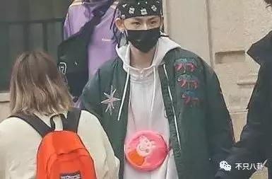 生活圈被它攻占，明星主动“蹭”它热度，现在的流量担当是这只猪