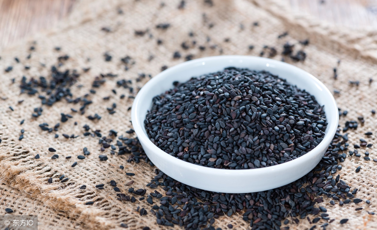 80岁老人的真实讲述,黑芝麻糊适不适合80多岁的老人吃