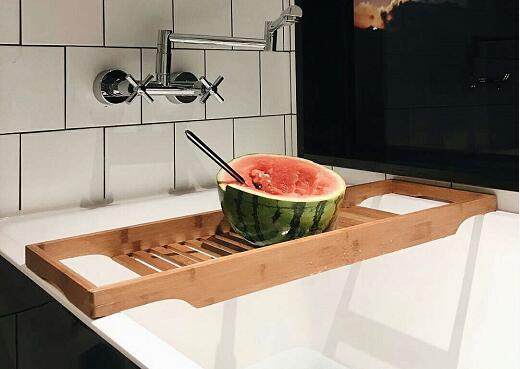 独立浴缸怎么装好看,浴室里面装上浴缸怎样搭配好看