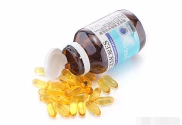 宝宝吃鱼肝油的注意事项,宝宝吃鱼肝油的正确时间