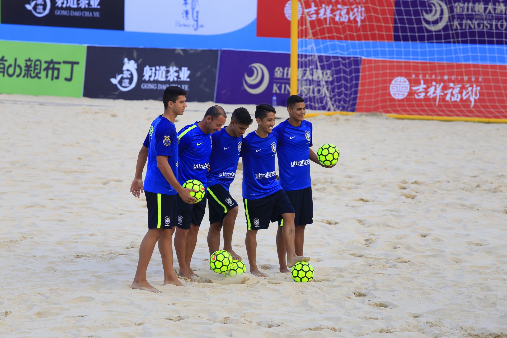 翡翠湾有哪些好玩的项目,翡翠湾活动