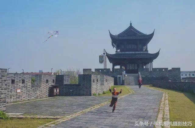 为什么我手机拍照老是改善画质,手机拍照放大就模糊