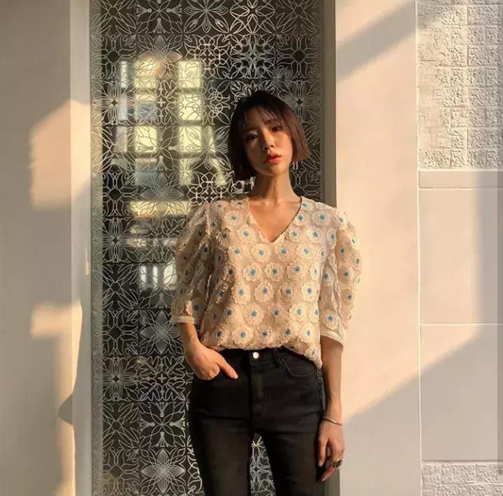 适合圆脸的短发烫发造型最新款,适合圆脸的短发胖女孩