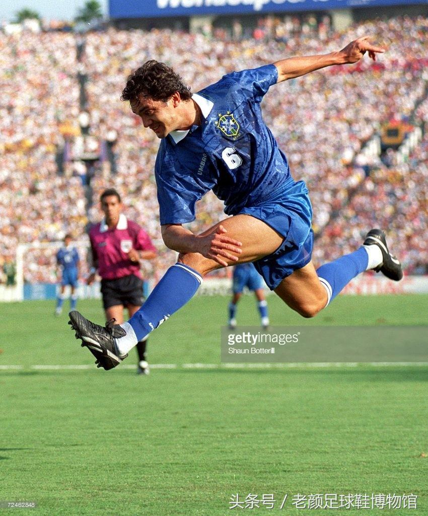 1994世界杯足球鞋回顾视频,2010世界杯足球鞋款式