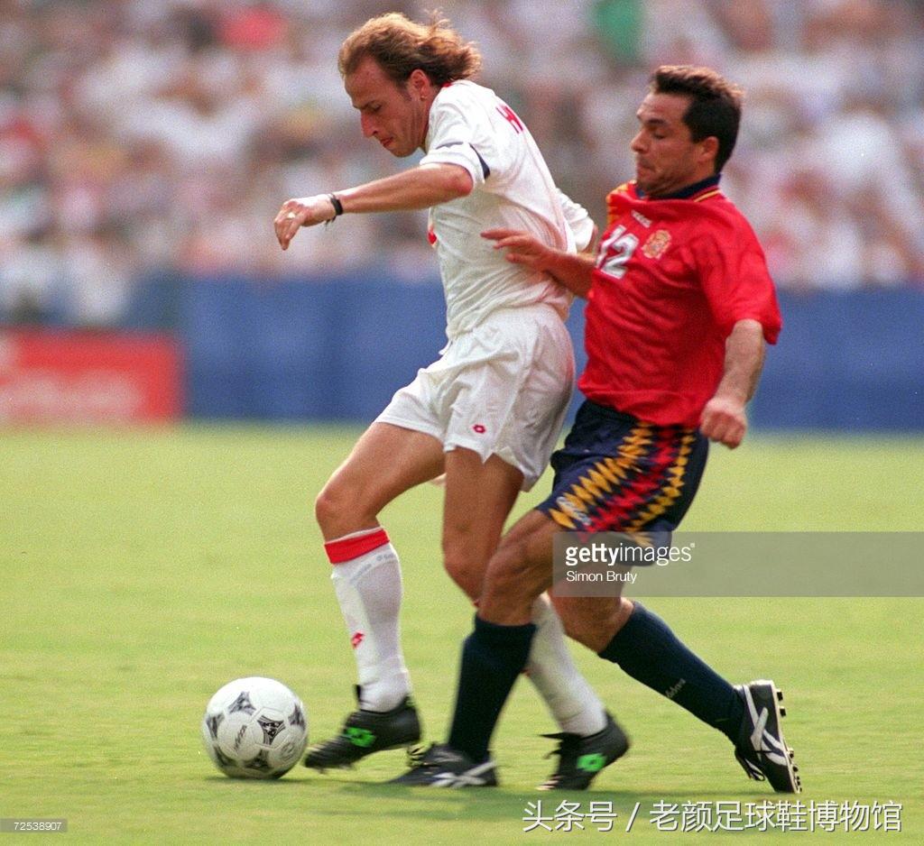 1970年世界杯足球鞋,2006世界杯猎鹰足球鞋