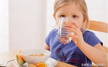 宝宝打完疫苗发烧39度怎么处理,宝宝打疫苗有点发烧怎么办